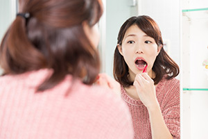 深圳箍牙：如何選擇適合自己的矯正方案？